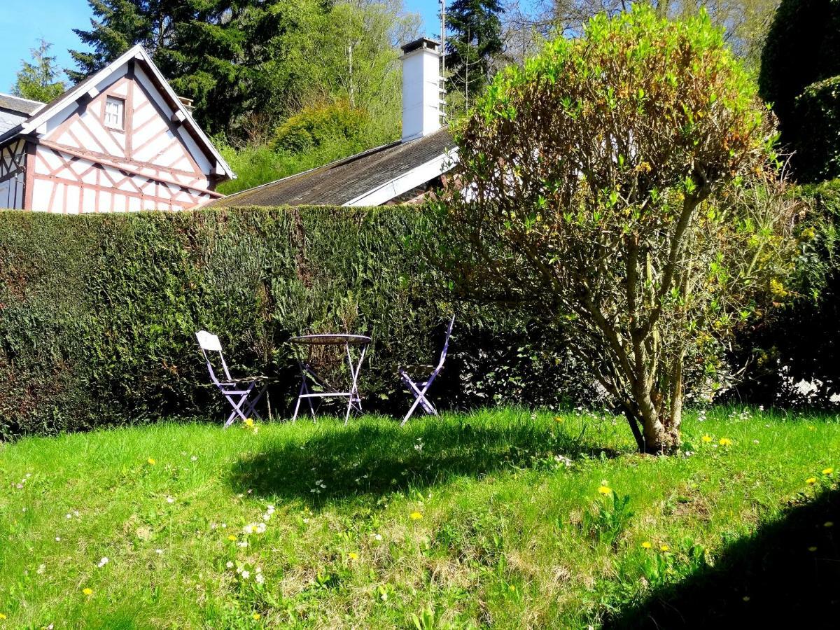 L'Ajoussienne Villa Exterior foto